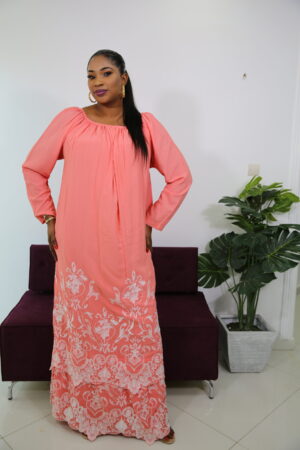 Robe à double volant en coton fluide - motif broderie